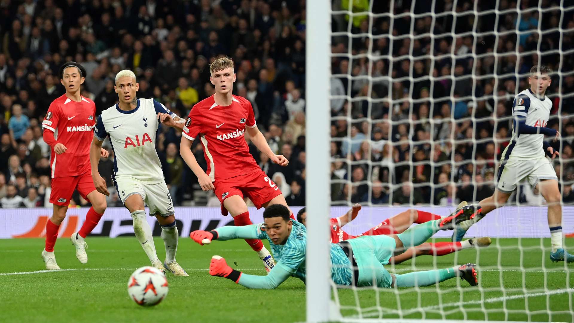 的傳球著稱 的傳球著稱